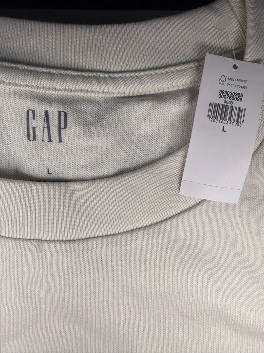 NWT GAP Large 100% Cotton White Short-Sleeve Green Graphic Streetwear Normcore - Picture 7 of 13